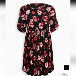 Torrid sz 5 rose dress